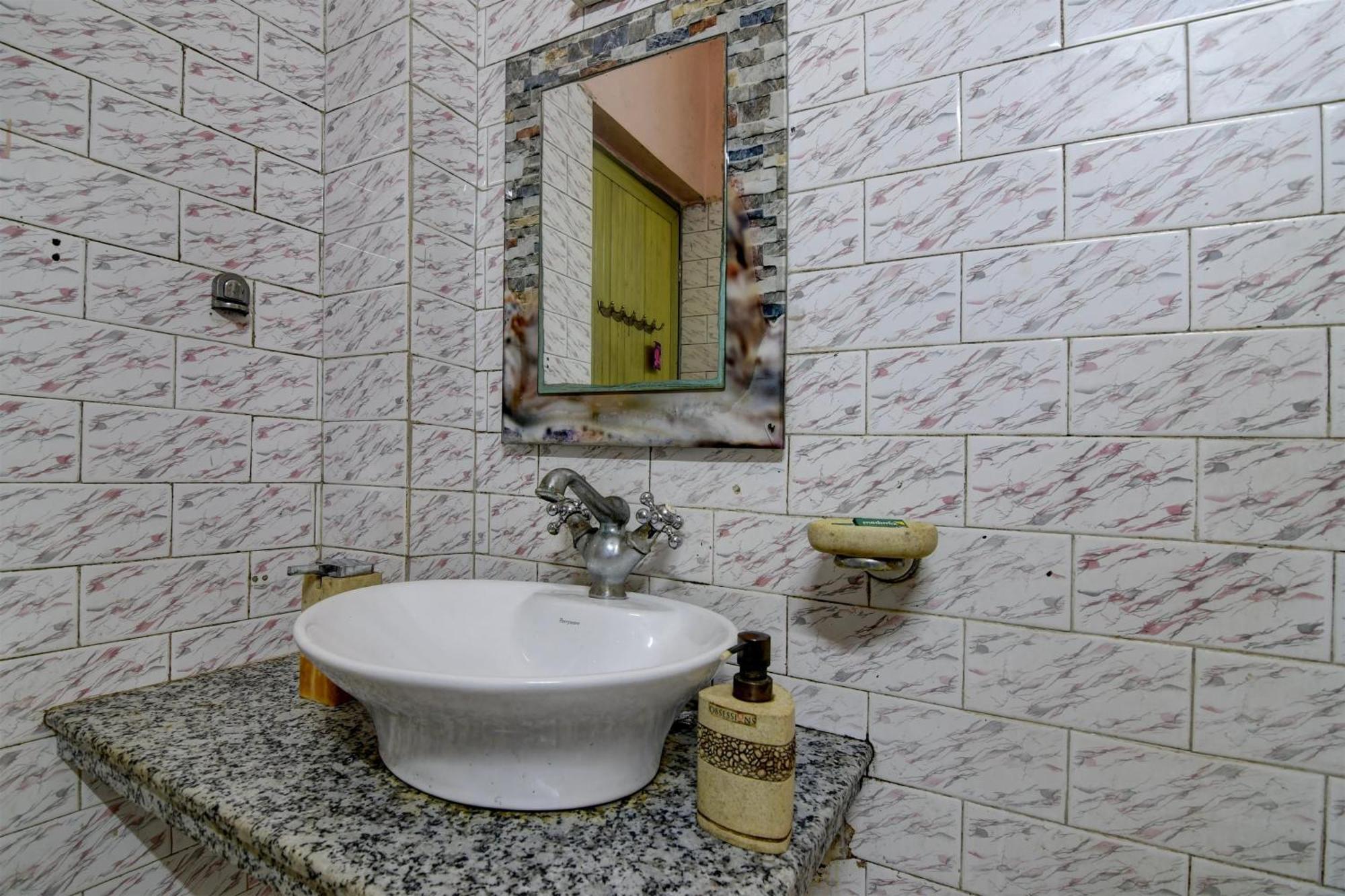 Hotel O Brothers Inn Kolkata Bagian luar foto